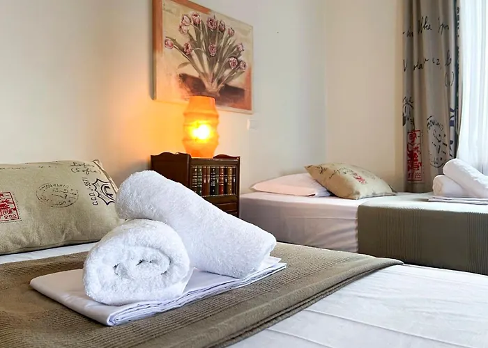 Cate Casa de Férias Amarynthos