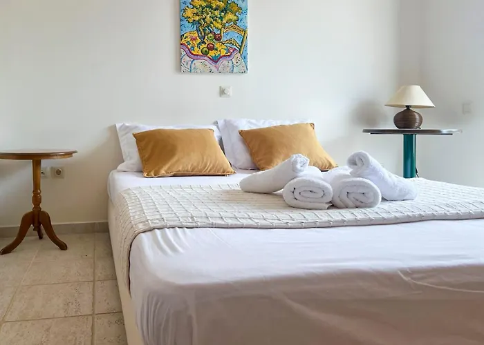 Cate Casa de Férias Amarynthos